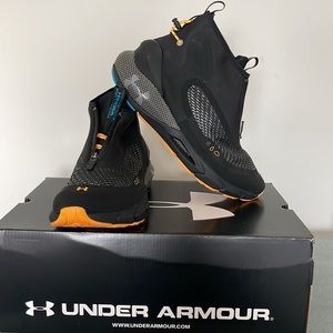 Under Armour Men's HOVR™ Phantom 2 Storm Running Shoes